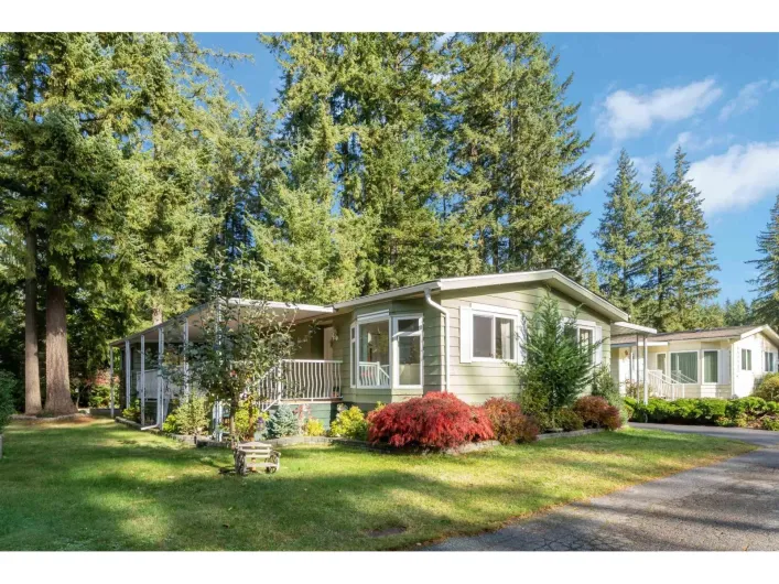 92 20071 24 AVENUE, Langley