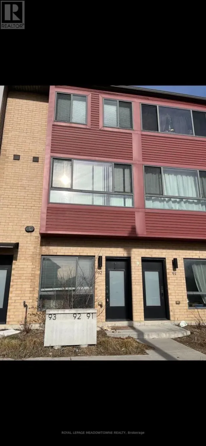 92 - 369 ESSA ROAD E, Barrie