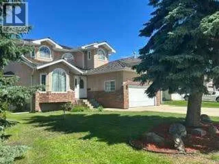 92 Anquetel Street, Red Deer