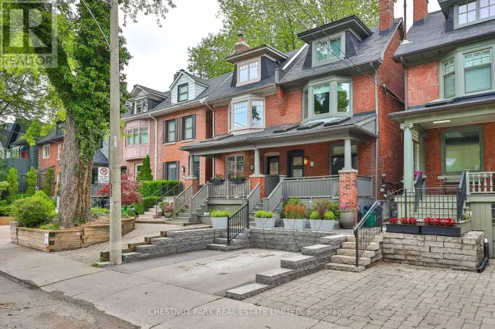 92 BALMORAL AVENUE, Toronto