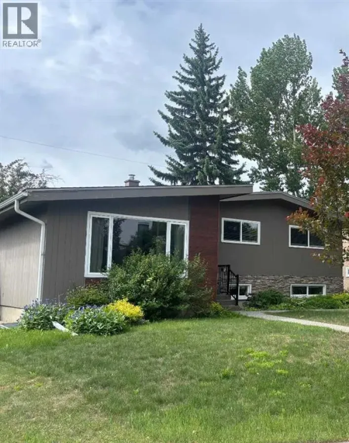 92 Chinook Drive SW, Calgary
