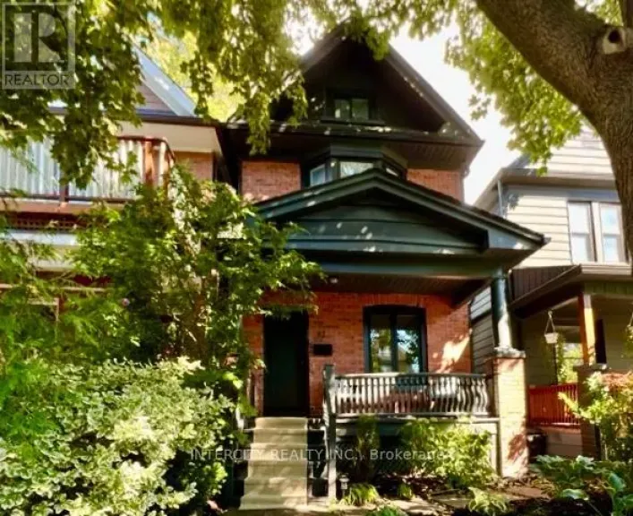 92 DAGMAR AVENUE, Toronto