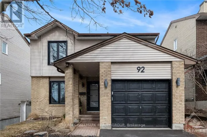 92 GILLESPIE CRESCENT, Ottawa