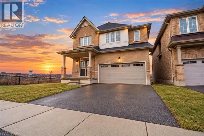 House for sale: 92 LONGBOAT Run W, Brantford