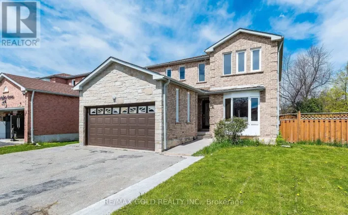 92 MOFFATT AVENUE, Brampton