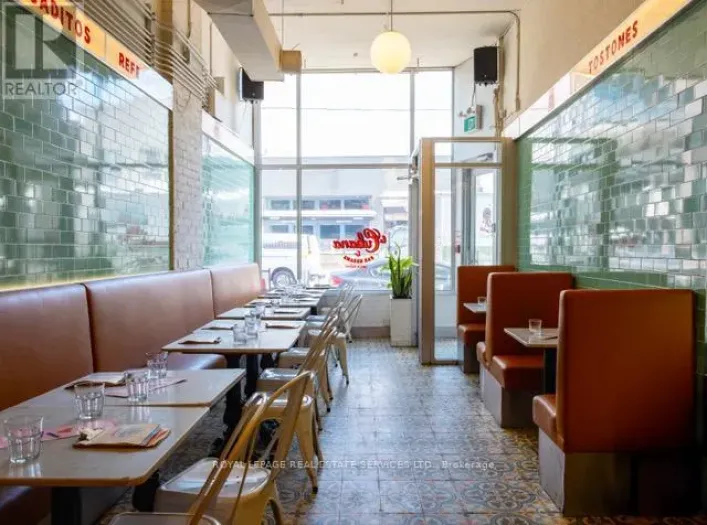 92 OSSINGTON AVENUE, Toronto