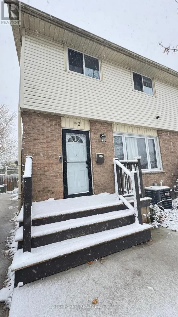 92 PAULINE CRESCENT, London South