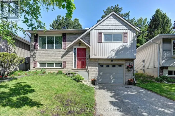 92 PINEMEADOW CRESCENT, Waterloo
