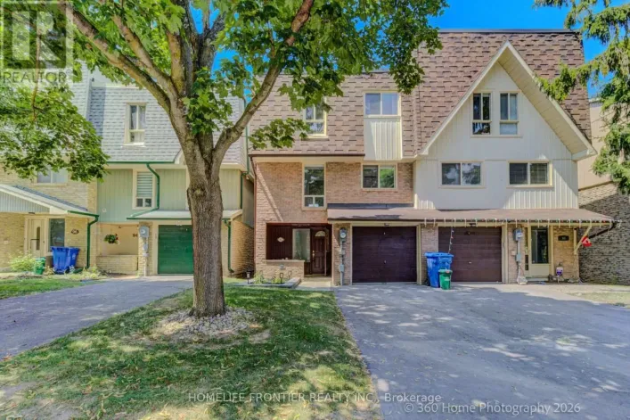 92 POPLAR CRESCENT W, Aurora