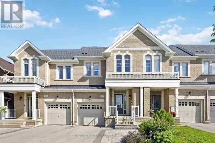 92 RADIAL DRIVE, Aurora