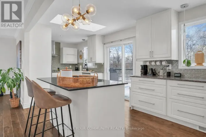 92 SANDRINGHAM DRIVE, Barrie