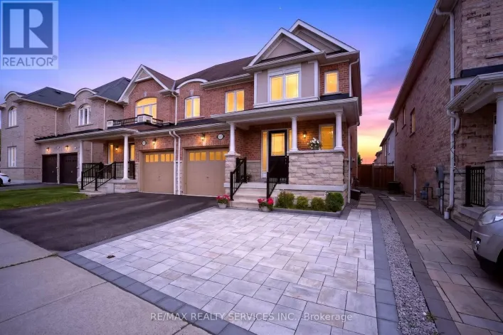 92 SNOWLING DRIVE, Ajax