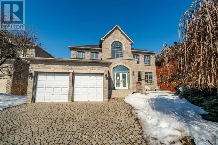92 SPRINGBROOK DRIVE, Richmond Hill