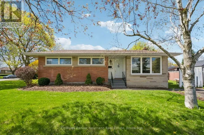 92 VICTORIA ROAD N, Guelph