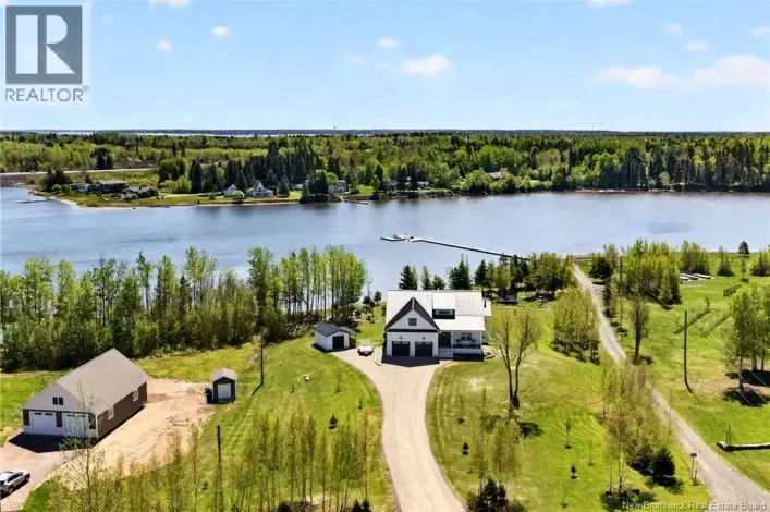 House for sale: 92 Waterfront, Shediac River