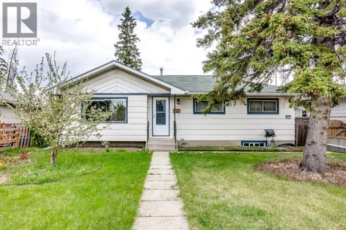 920 41 Street SE, Calgary