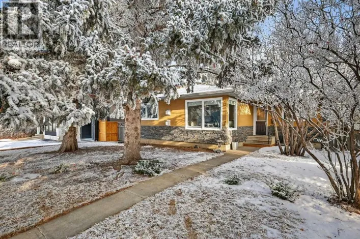 920 42 Street SW, Calgary