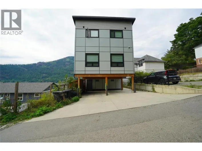 920 Front Street Street Unit# A, Nelson