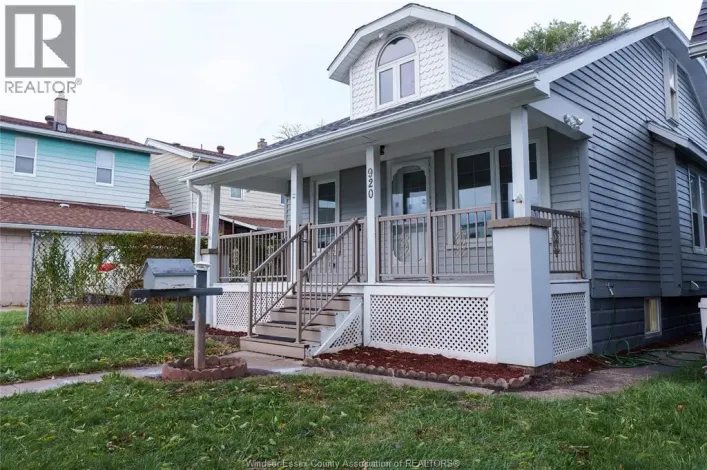 920 JANETTE AVENUE, Windsor