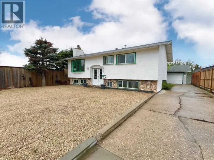 9205 111 Avenue, Grande Prairie
