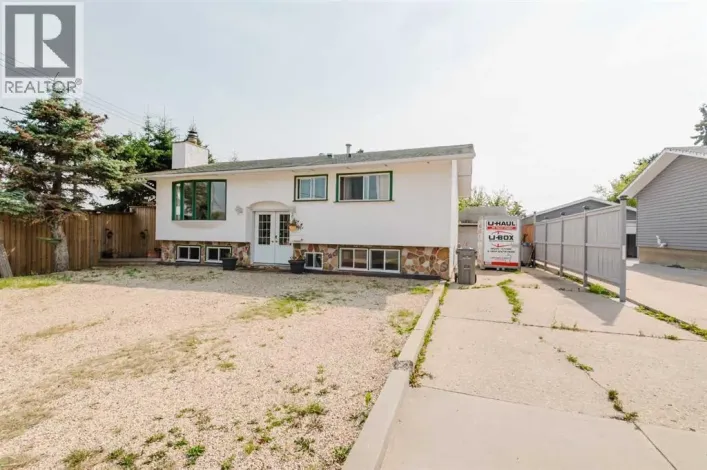 9205 111 Avenue, Grande Prairie
