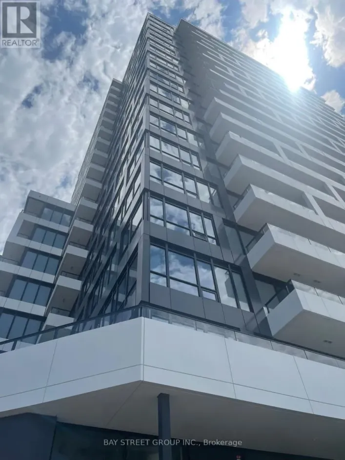 921 - 38 WATER WALK DRIVE, Markham