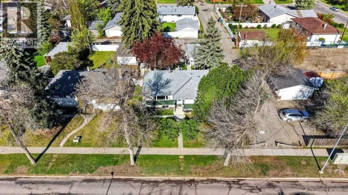 9211 Elbow Drive SW, Calgary