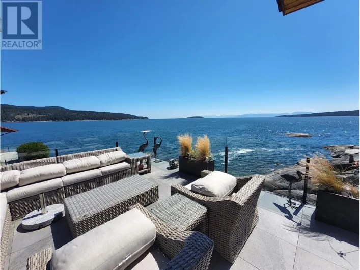 9217 TRUMAN ROAD, Halfmoon Bay