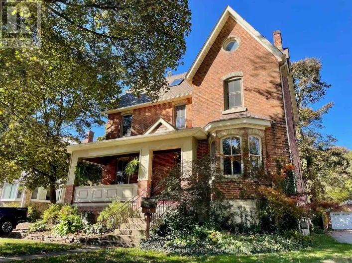 922 3RD AVENUE W, Owen Sound