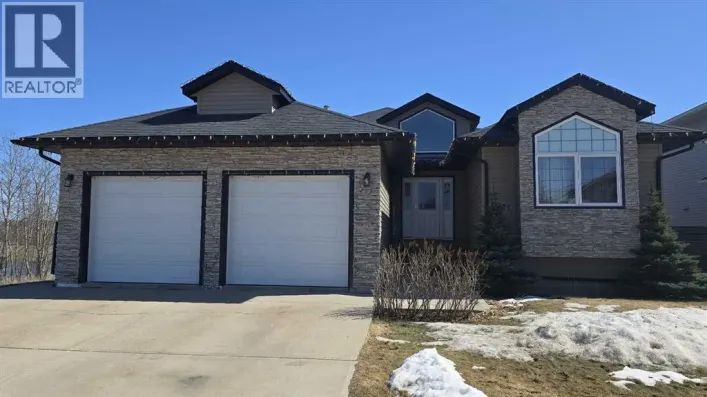 9221 91 Ave, Lac La Biche