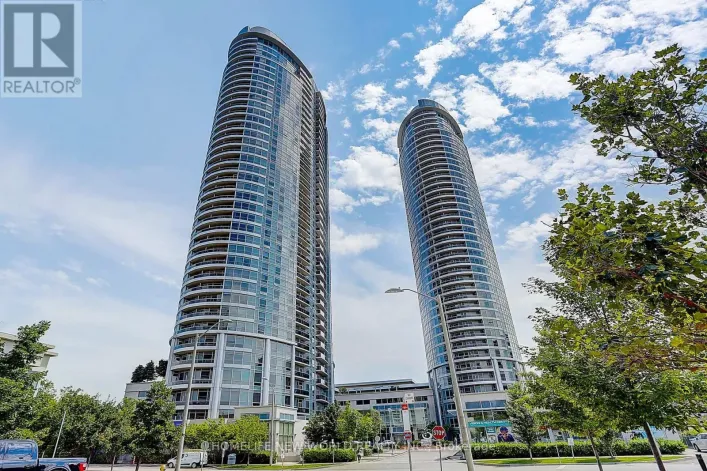 923 - 135 VILLAGE GREEN SQUARE, Toronto