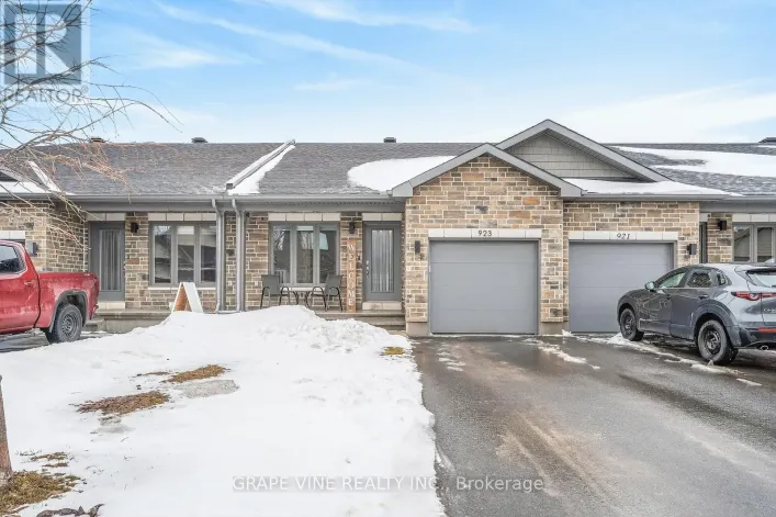 923 LEISHMAN DRIVE, Mississippi Mills