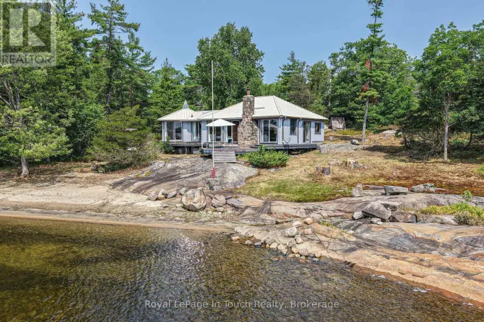 9232 IS 1810 - BONE ISLAND, Georgian Bay