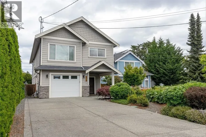 924 Snowdrop Ave, Saanich