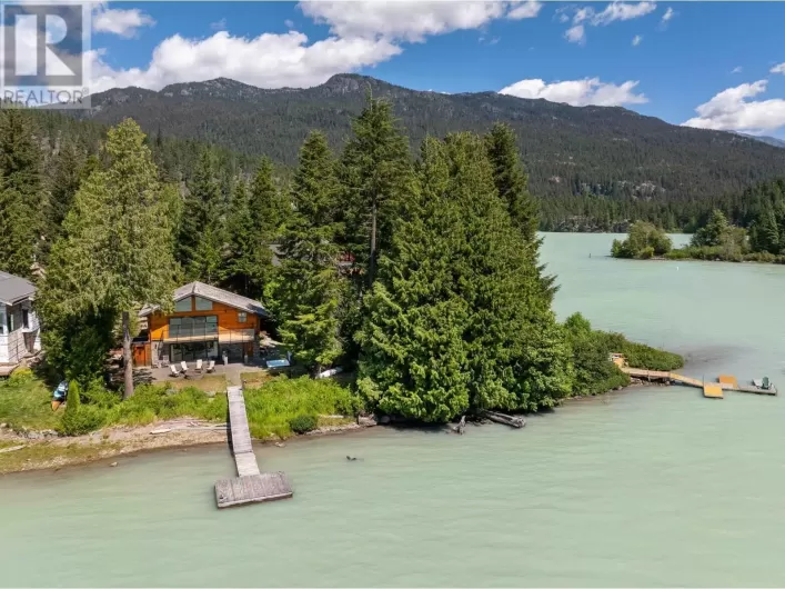 9249 LAKESHORE DRIVE, Whistler