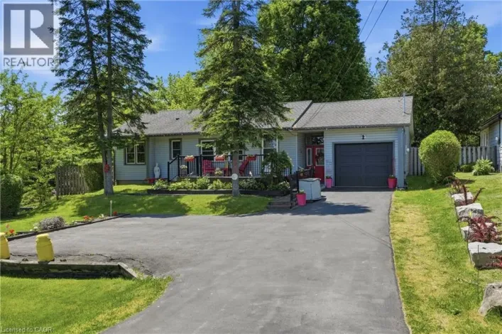 925 HIGHWAY 6 N, Flamborough