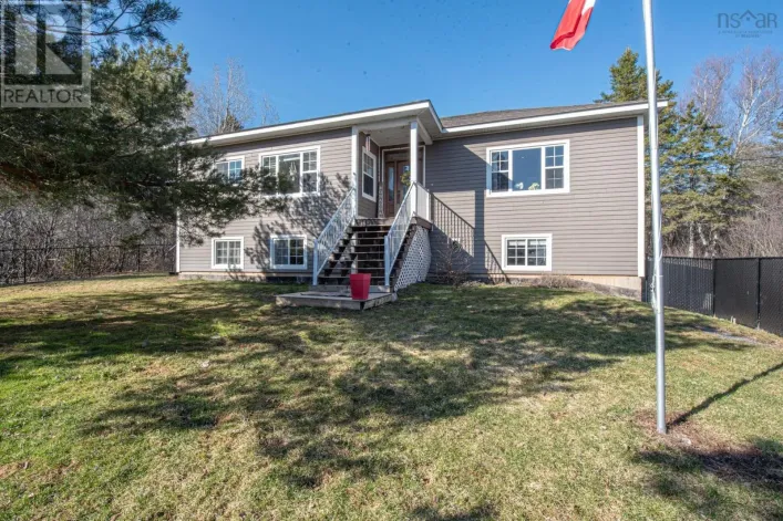 925 Lorne Street, Linacy