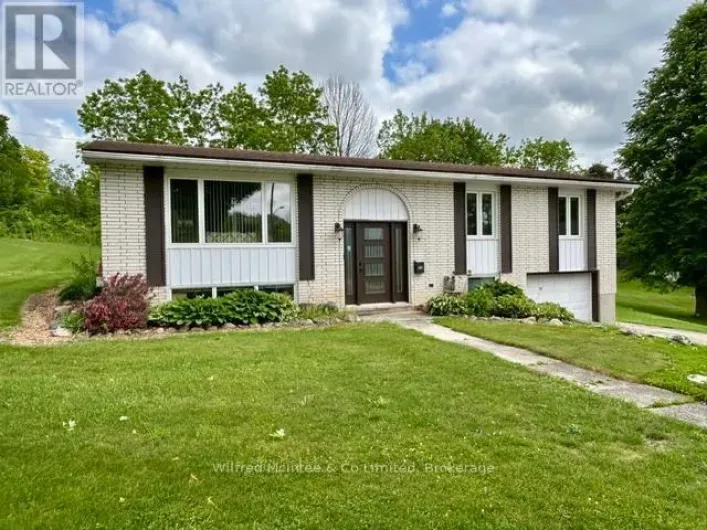 925 OLD DURHAM ROAD, Brockton