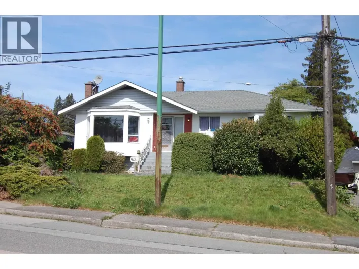 9251 10TH AVENUE, Burnaby