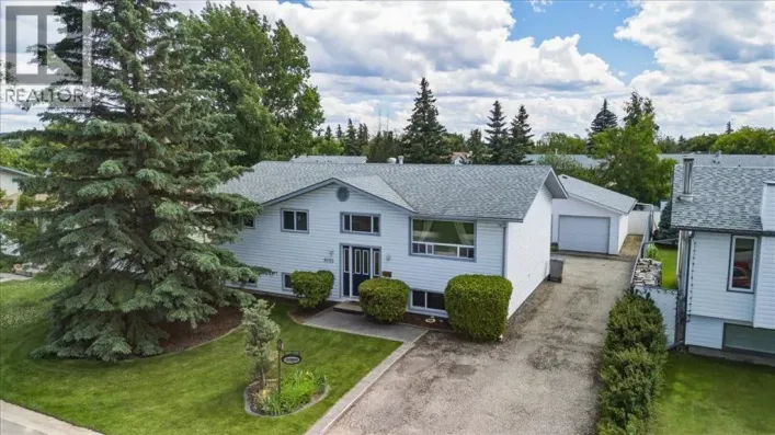 9255 99 Avenue, Grande Prairie