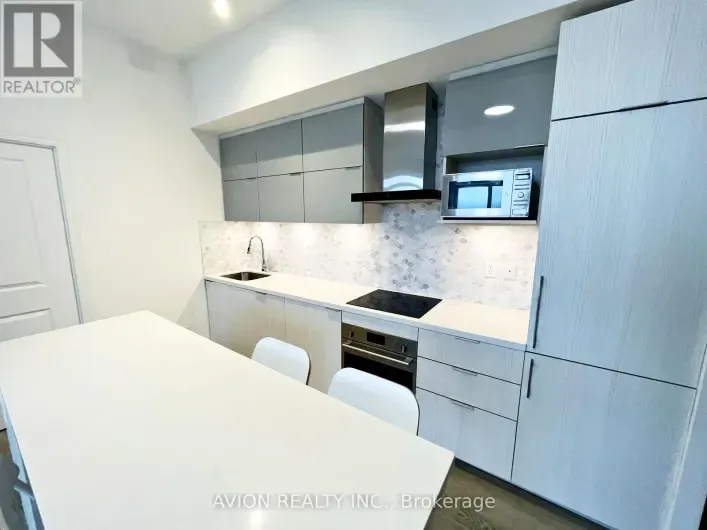 925A - 10 ROUGE VALLEY DRIVE W, Markham