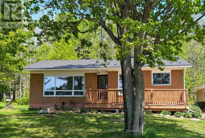 926 CORBEIL ROAD, East Ferris