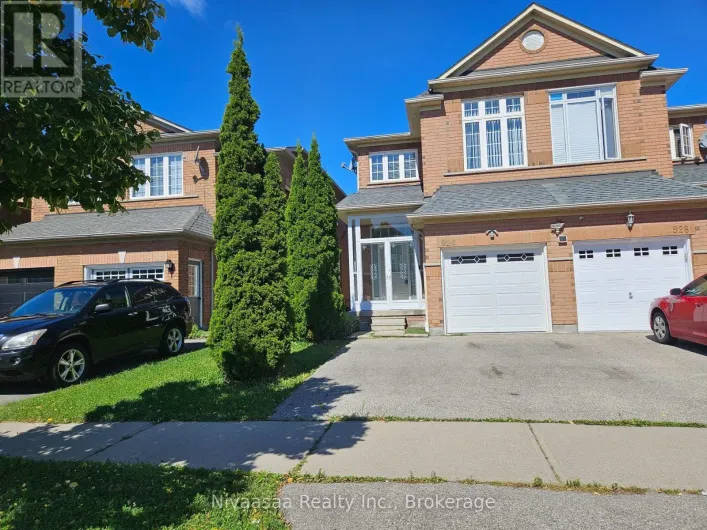 926 LEDBURY CRESCENT, Mississauga