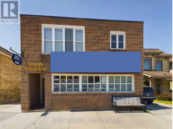 926 QUEEN STREET, Kincardine