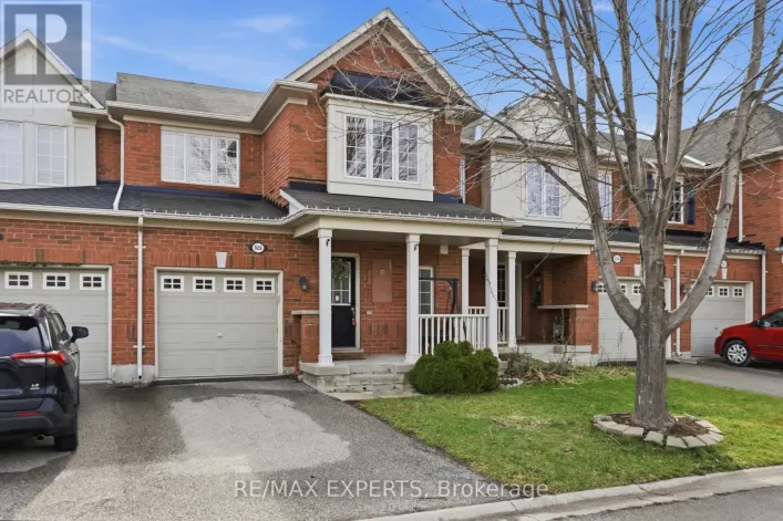 926 THOMPSON ROAD S, Milton
