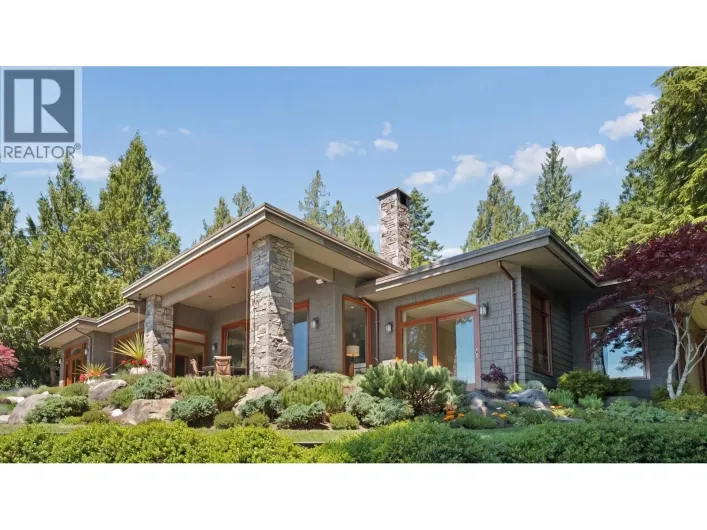 9269 JORGENSEN DRIVE, Halfmoon Bay