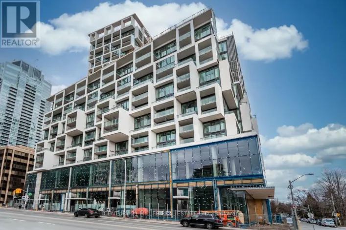 927 - 8 HILLSDALE AVENUE E, Toronto