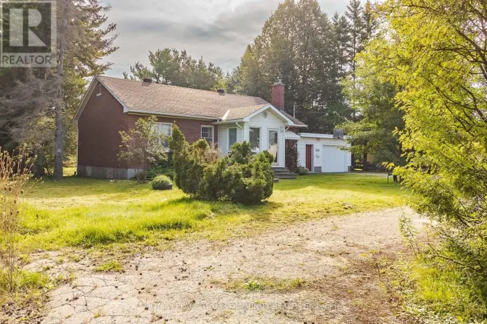 928 GREAT NORTHERN ROAD, Sault Ste Marie