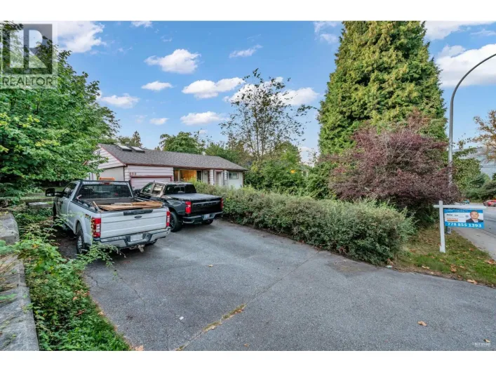 929 CLARKE ROAD, Port Moody