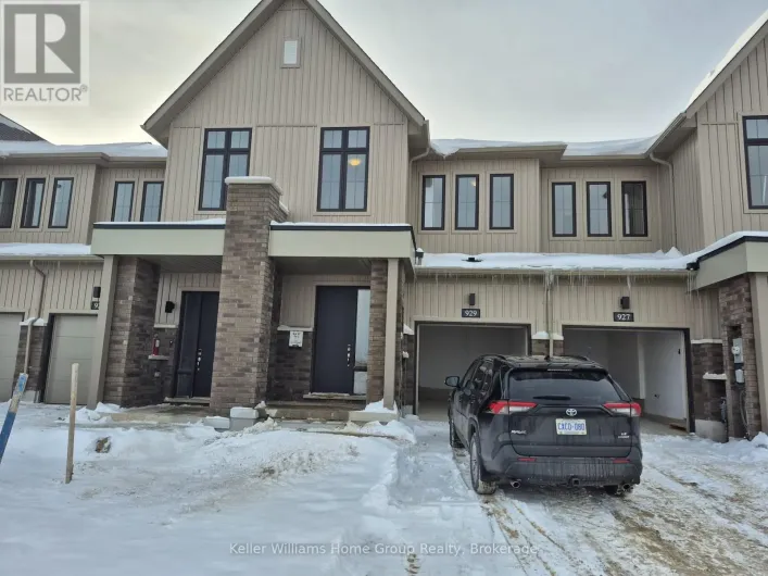 929 DOURO STREET, Stratford